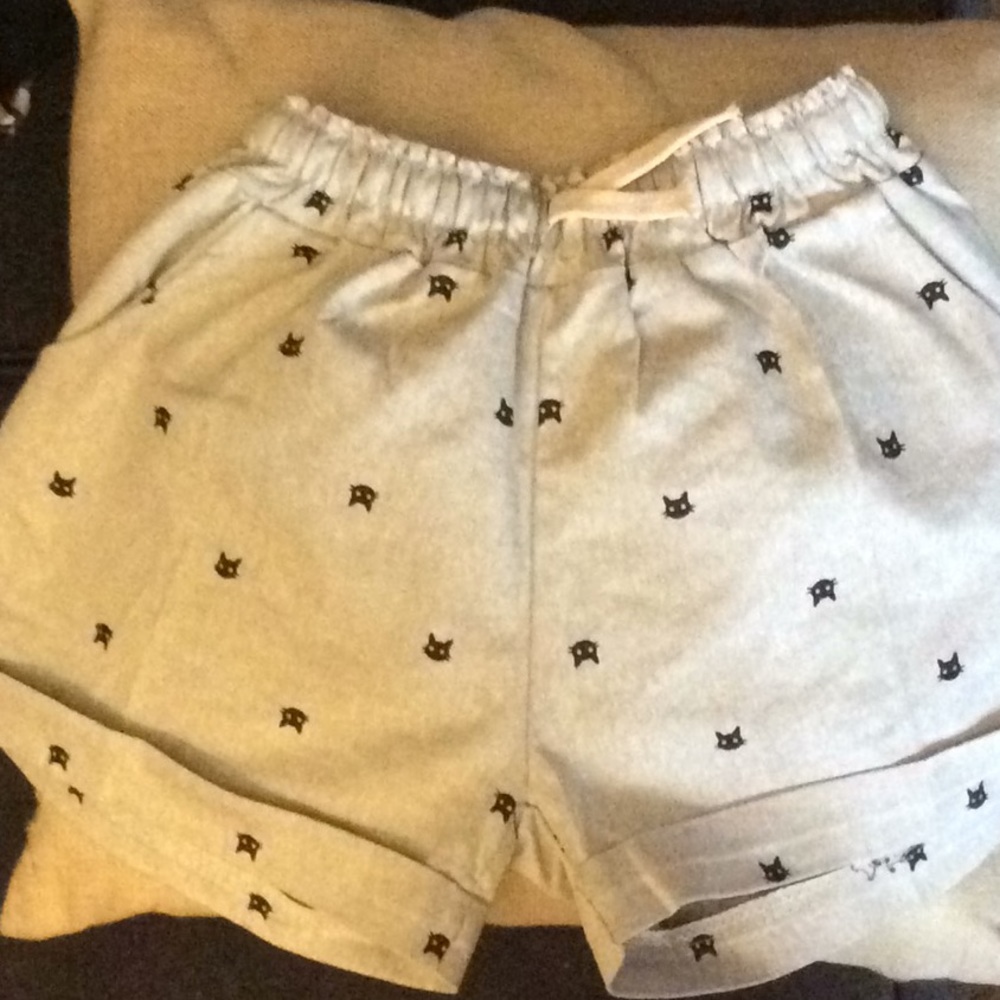 Gray black kitty pajama shorts size OS